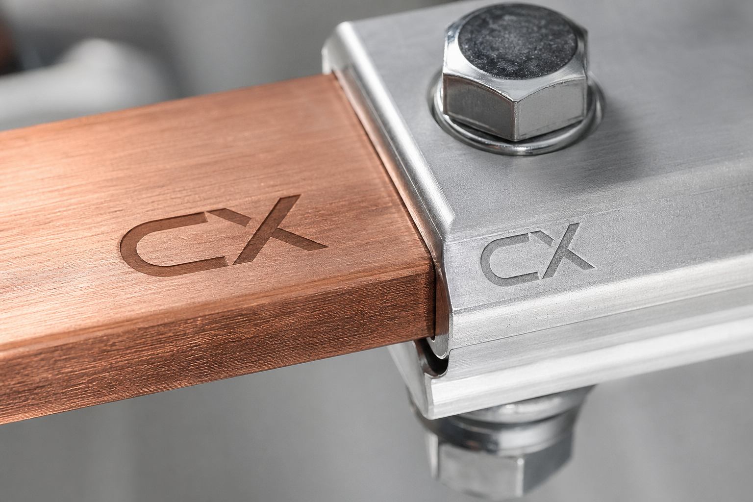Marcação Chalkonex em componentes de cobre e alumínio